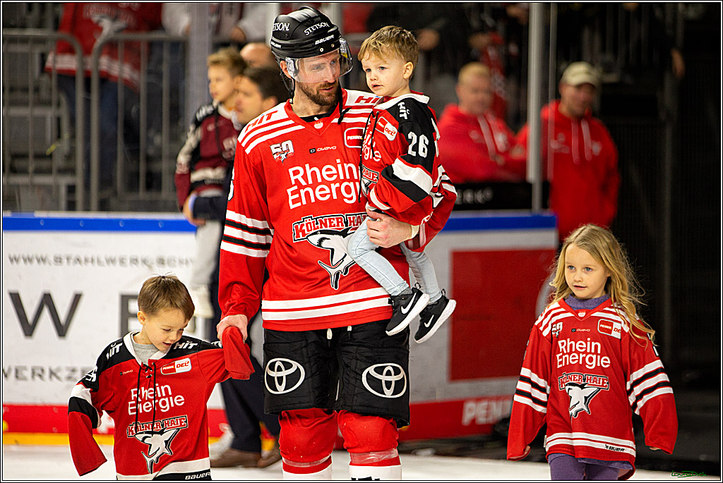 PENNY DEL; Koelner Haie- Straubing Tigers; Koeln, 28.12.2022